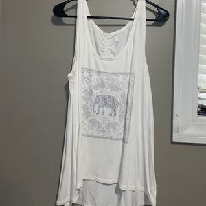 Flowy elephant tank